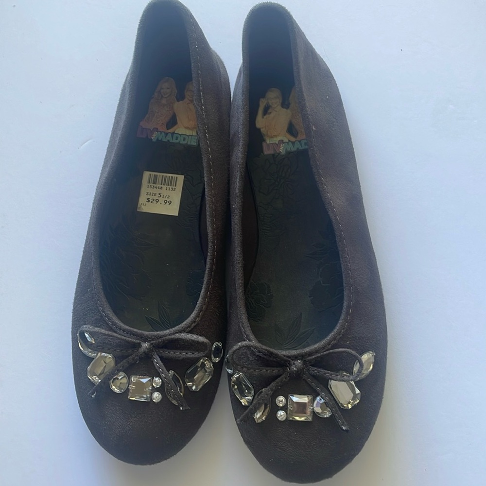 Disney Liv and Maddie Flats. Jeweled toes, size 5.5 Fun glamour shoes for girls!